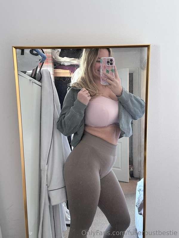 Happy Hump Day! Ready to smash the day 💪🏻