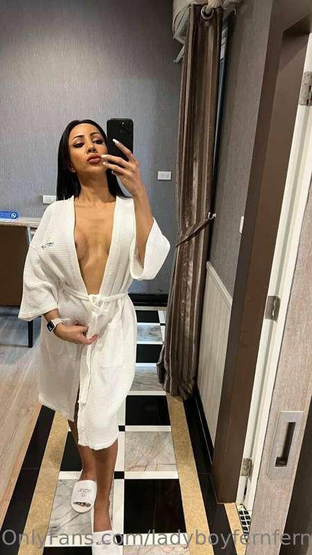 Robed and ready.😋