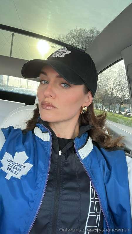 can you tell I love taking a good car selfie? 🤳
