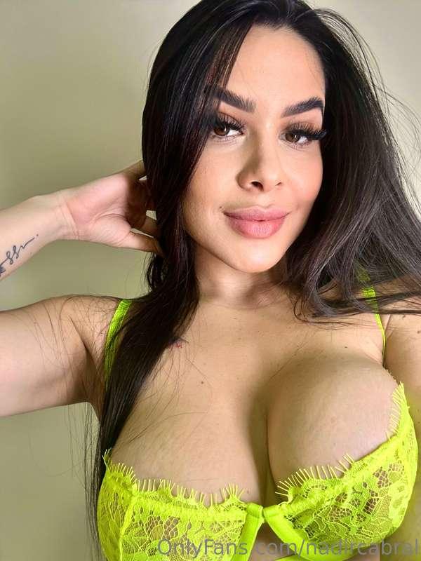 Go to my DMs and be naked once you text me... I wanna show y..