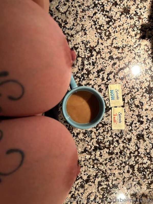 Happy Birthday BOOBIES! Send me your cock pic with a tip tod..