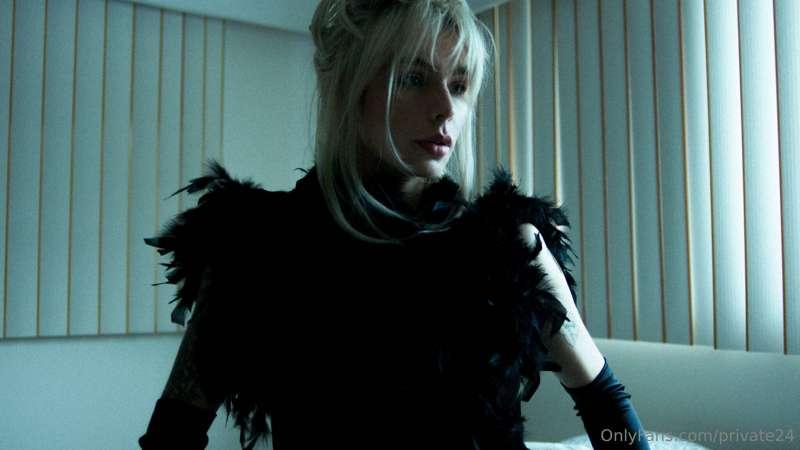 private24 image #0