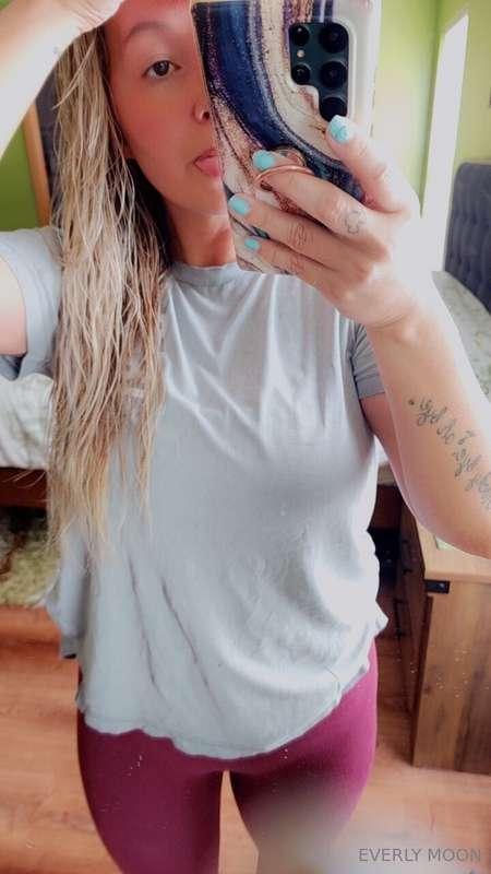 👋 