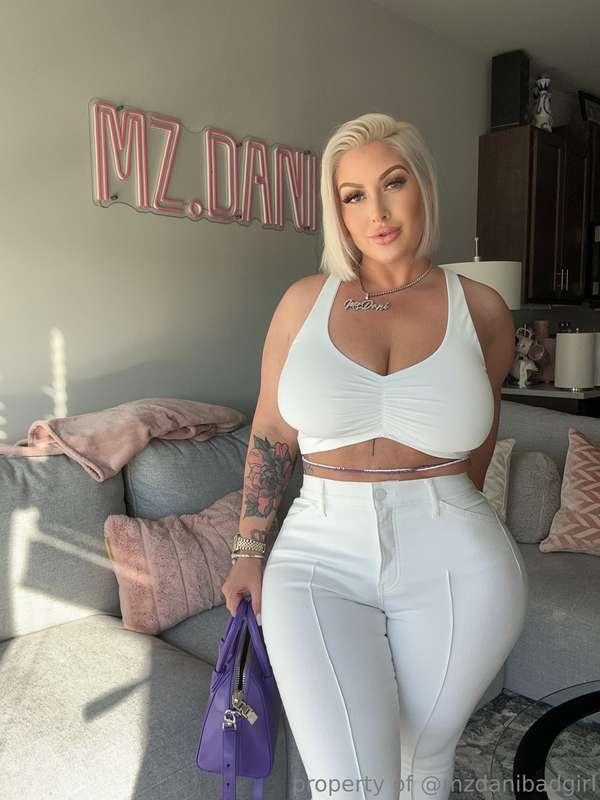 mzdanibadgirl main image