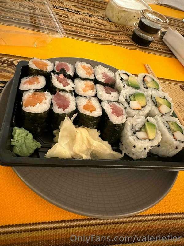 I like sushi so much 🤤🤤🤤