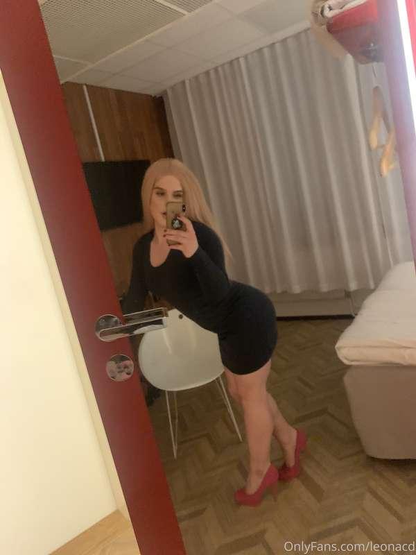 Before, while and after 😳 this little slut got properly fuck..