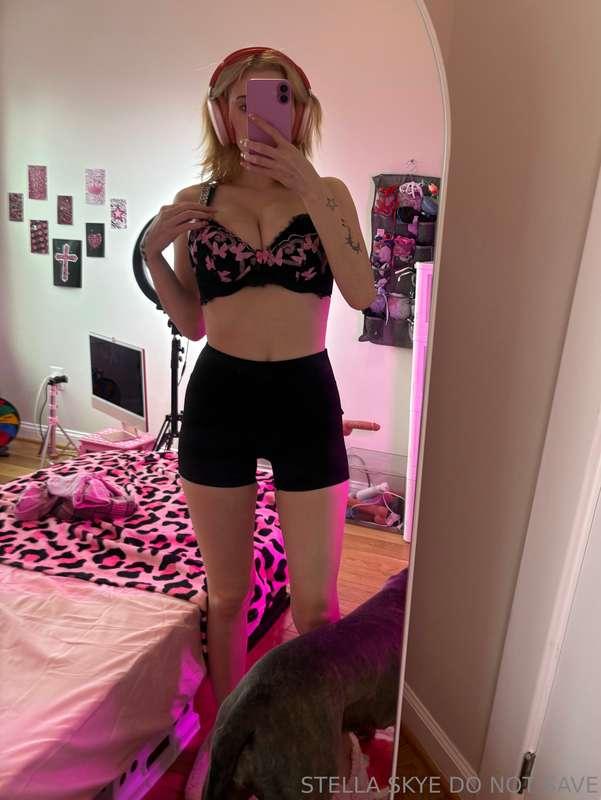 Todays outfit 🥰🥰
