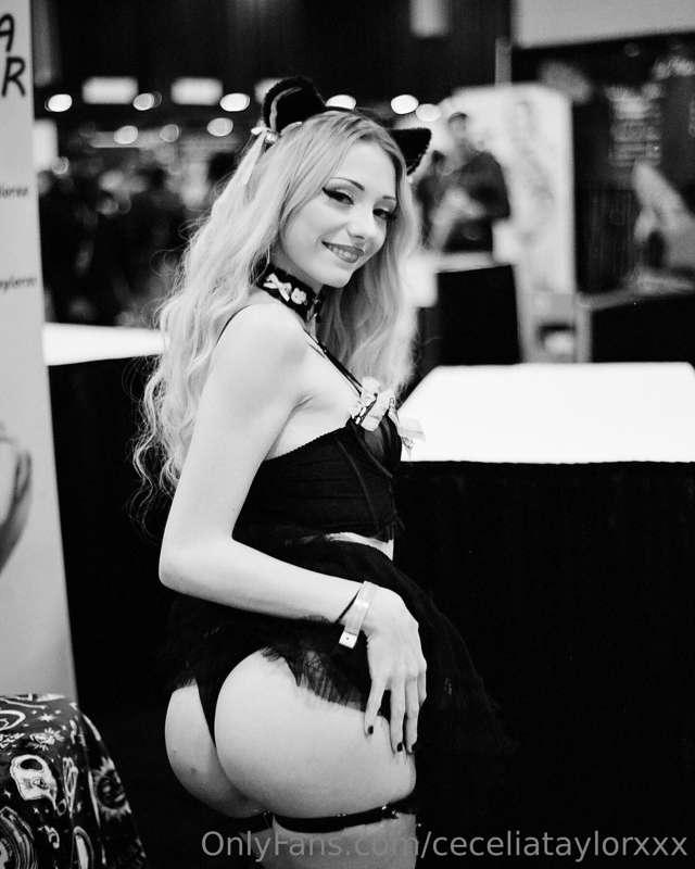I just posted a video on my premium onlyfans💕