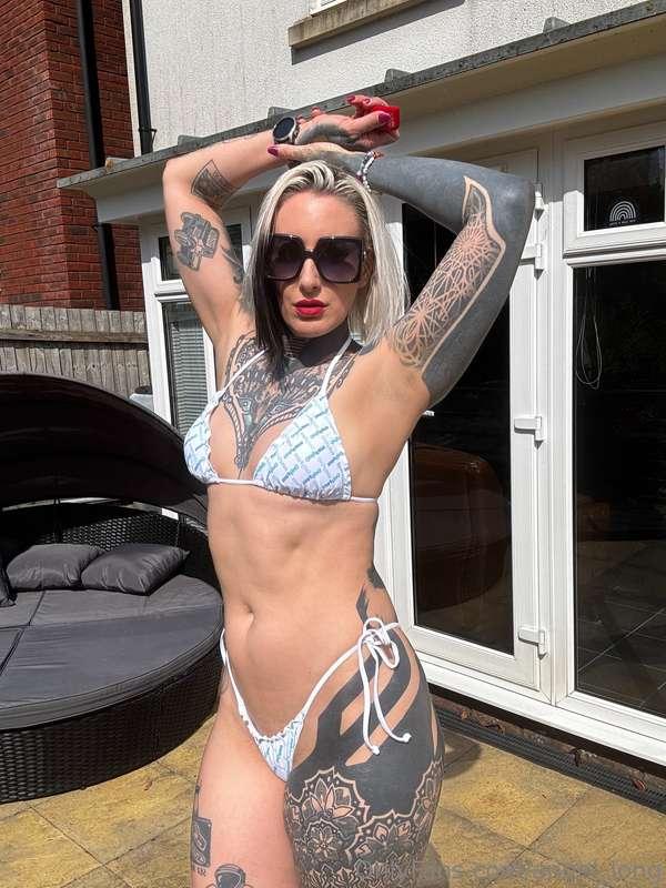 Which bikini do you like the most?? Swipe across and let me ..