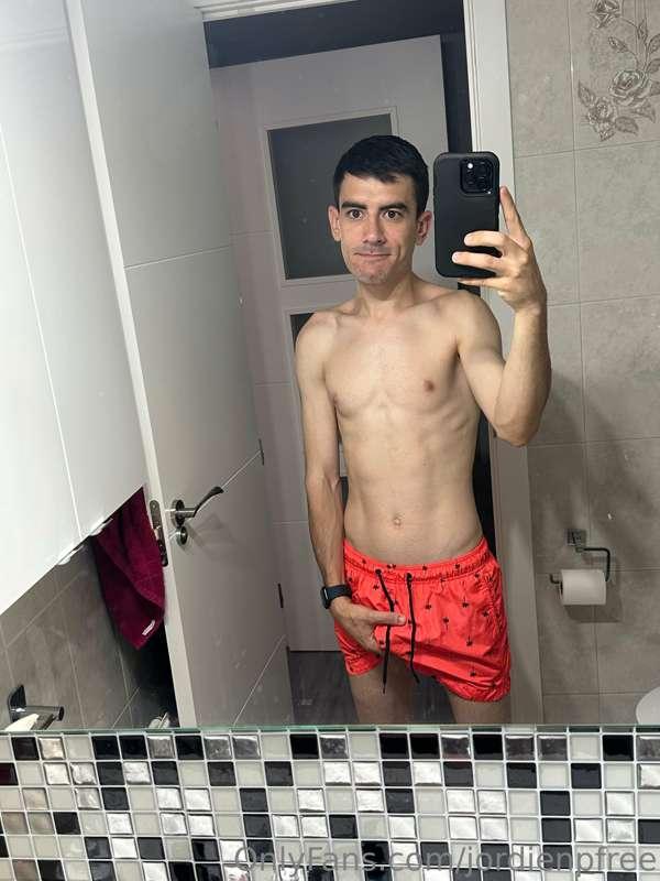 ¿¿Cómo lleváis el día NiñosPoller??😏 Si queréis ver lo que t..