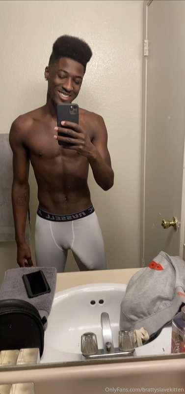 http://onlyfans.com/quisbbc
$11 PROMO
Male SW
15+ women of v..