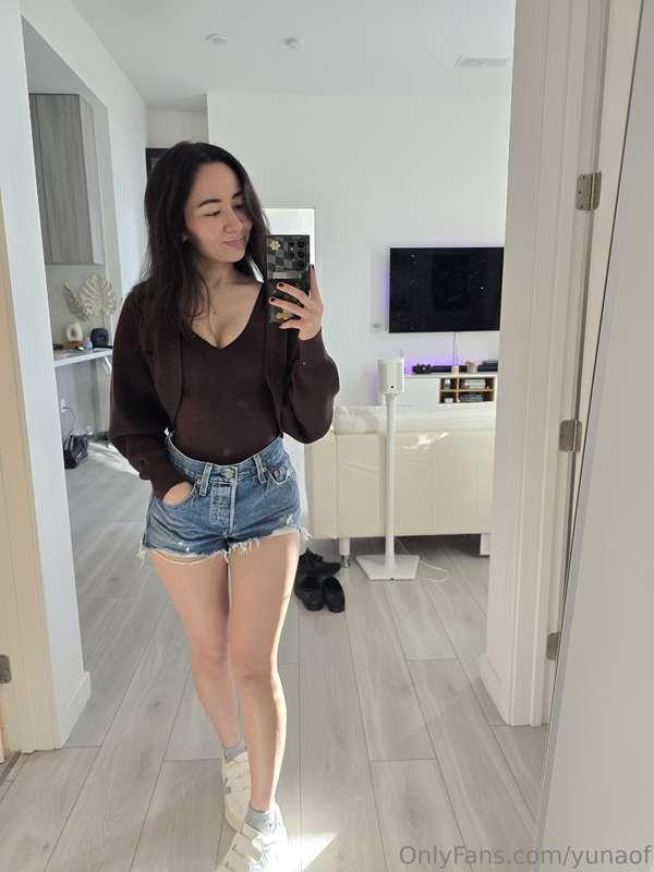 what do you think of my outfit for today? 🙈