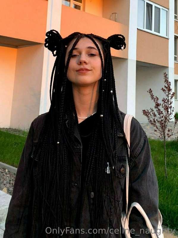 In this beautiful weather I'm full of strength and energy, y..