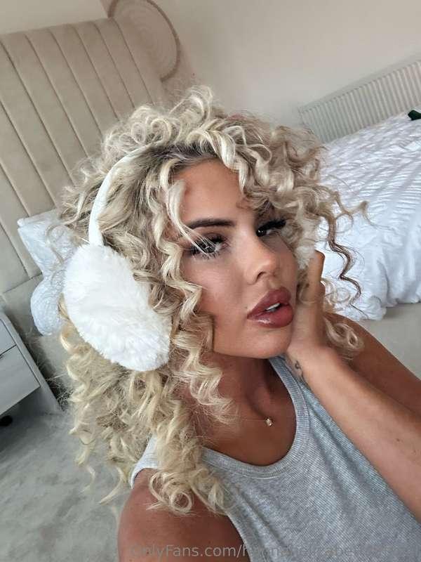 happy new year handsome 😝