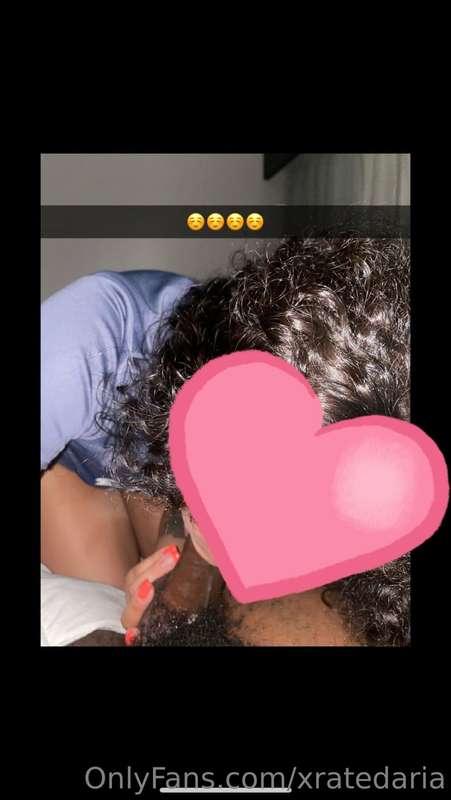 i’m the mood to suck some dick 😩