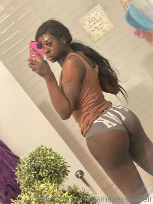 glamazonchanelr image #2