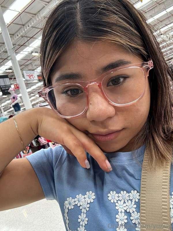🦋