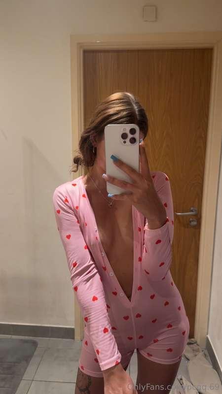 Come and get me naked 