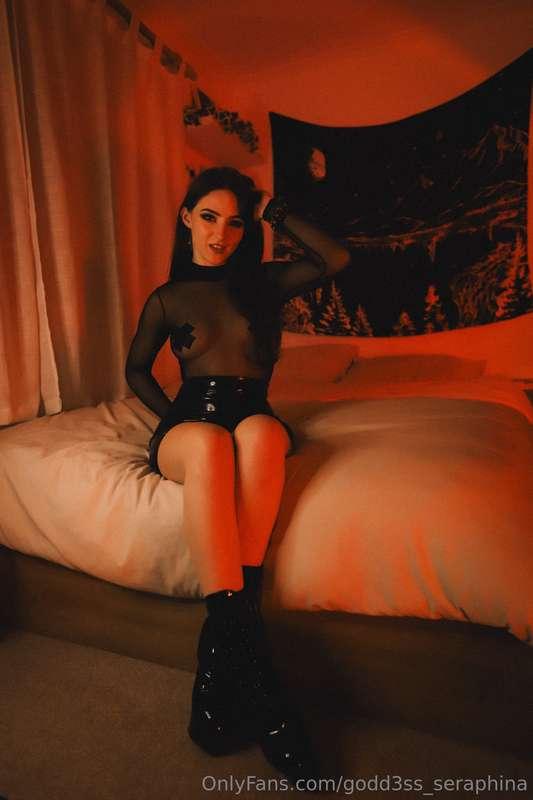 For my degredation sluts, swipe to the end ;) 
