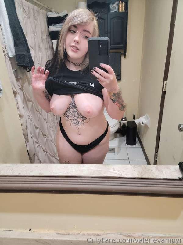 valerievampyr image #2