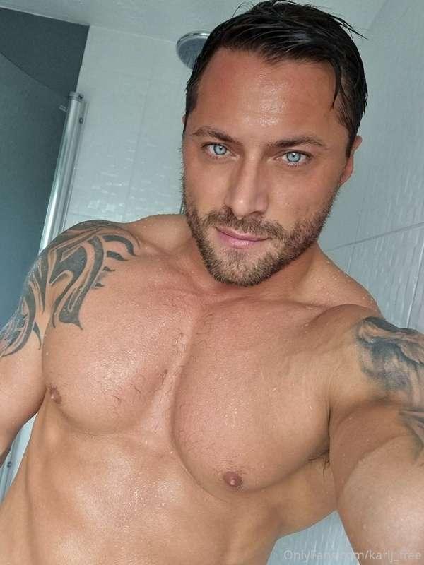 SUBSCRIBE TO MY VIP PAGE WHERE ALL THE FUN IS AT!! 😈⬇️
@karl..