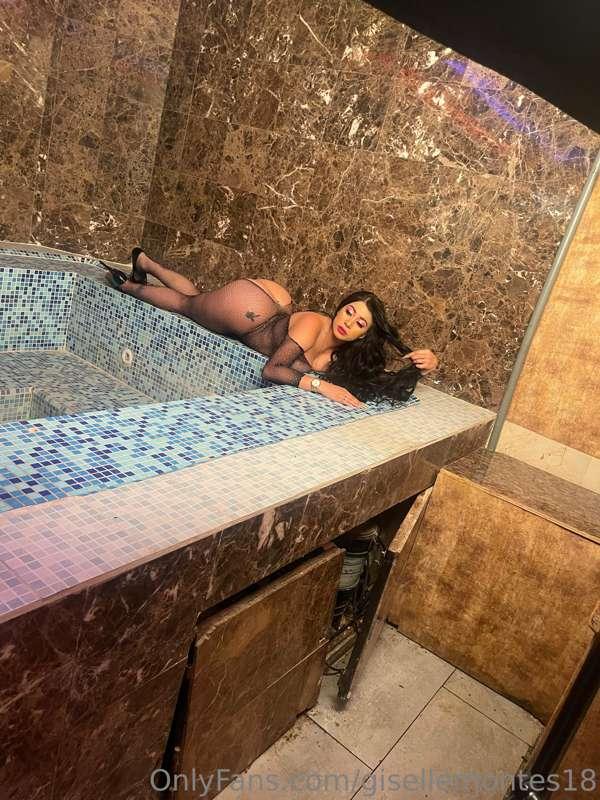 gisellemontes18 image #2