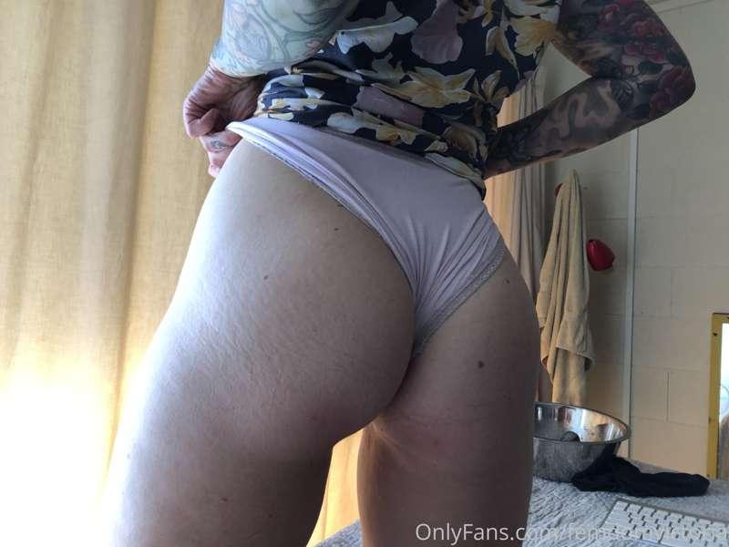 Sunday bum day
