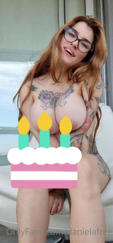 🎂🎉HAPPY BIRTHDAY TO ME 🎂🎉👉🏻 CELEBRATE 👉🏻 @dani_basadre