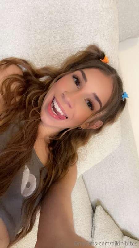 Bored come chat w me💕💕🫶🫶