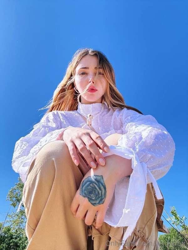 Maybe you have a couple of questions for me? 😎🖤