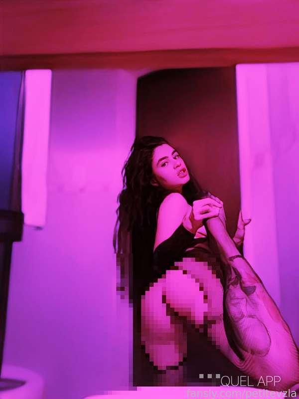 purplejulieta image #15