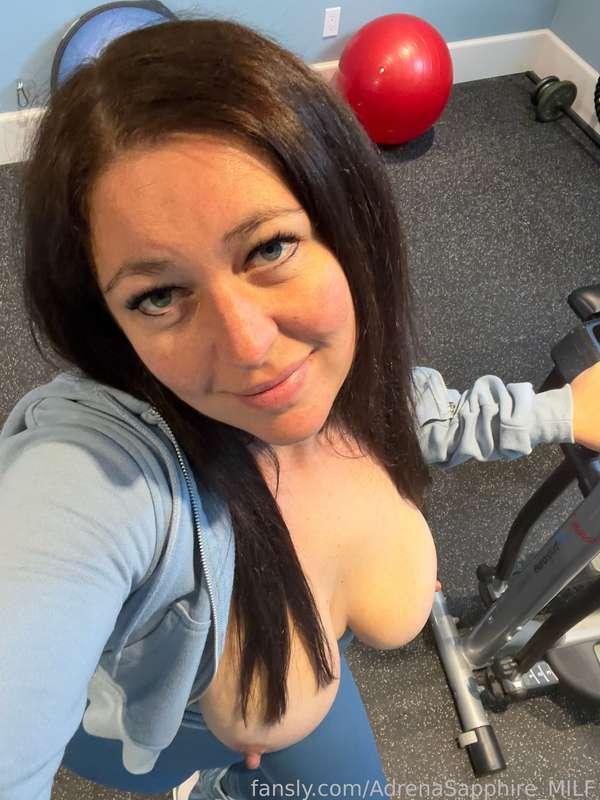 adrenasapphire_milf image #1