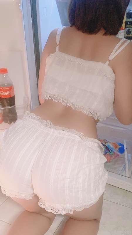 Sweet peach 🍑
โอนี่จังชอบพีชมั้ยคะ?