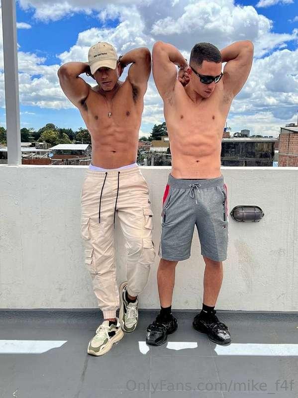 Both Flex 😈😍 @jayfalexanders