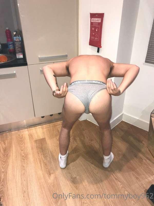 Do you like my bum? 😈🥵💦🍆