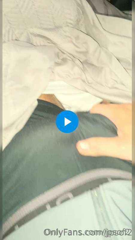 Want to see me playing with my huge dick? 👿
Message me "SV11..