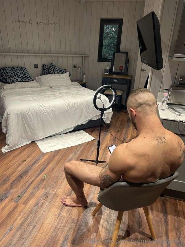 Behind the scenes prior to the new collab shooting 😝😝😝😝