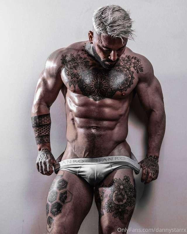 Brief lovers 😈