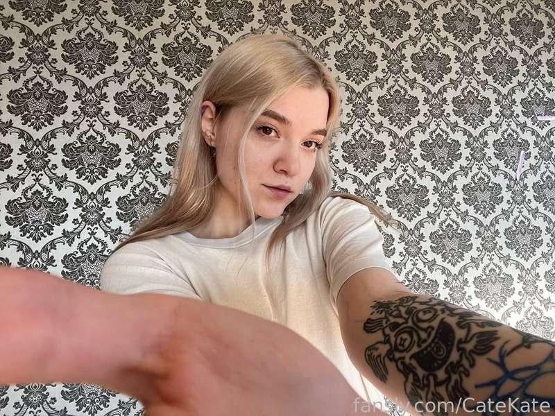 Come cuddle with me🤗🤗🤗


#daddysgirl  #cute #schoolgirl #teen  #girlnextdoor #gfe #college  #tiny  #Fyp