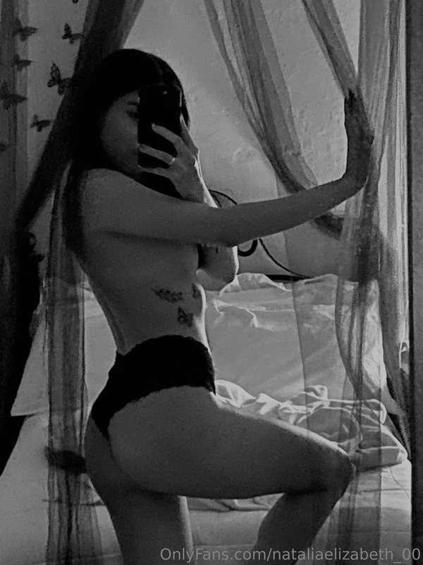 nataliaelizabeth_00 image #0