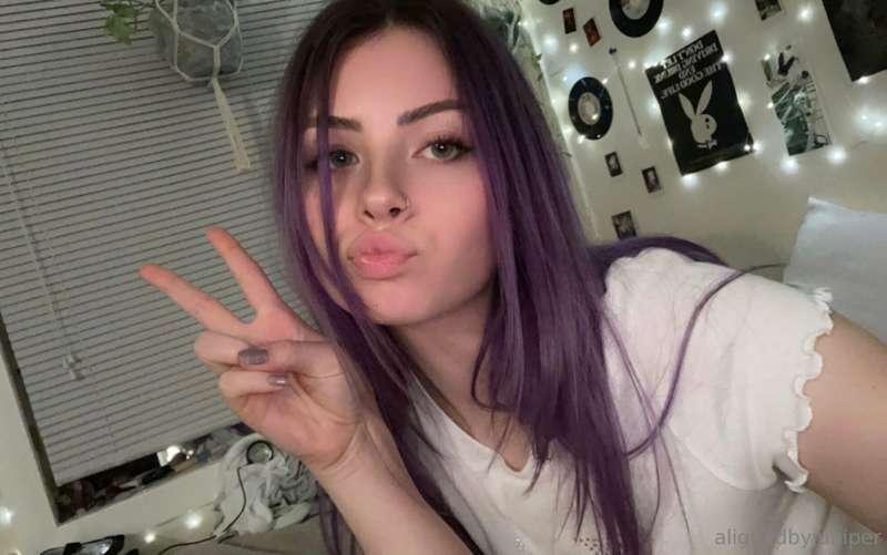 Happy Friday ✌🏼💕
What do you have planned for the weekend? 😛..