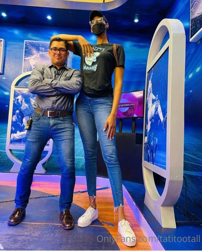 after a super interview, the next thing was a seper photo👌🏾