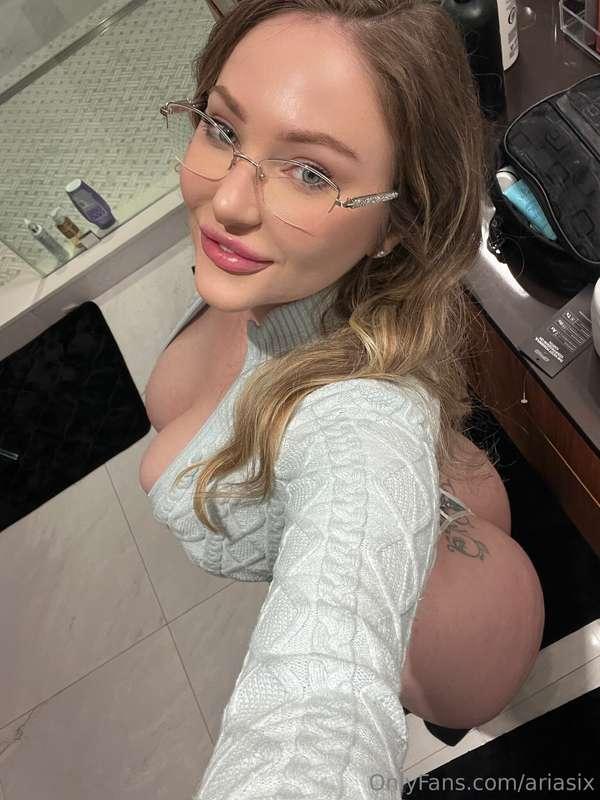 always horny and ready for you!💋