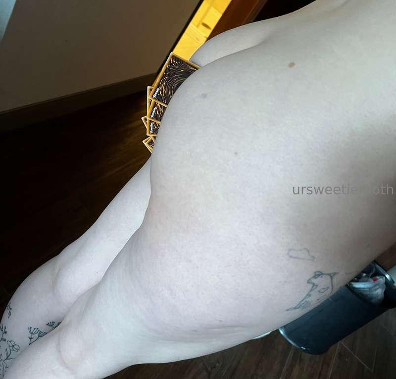 ursweetiemoth image #0