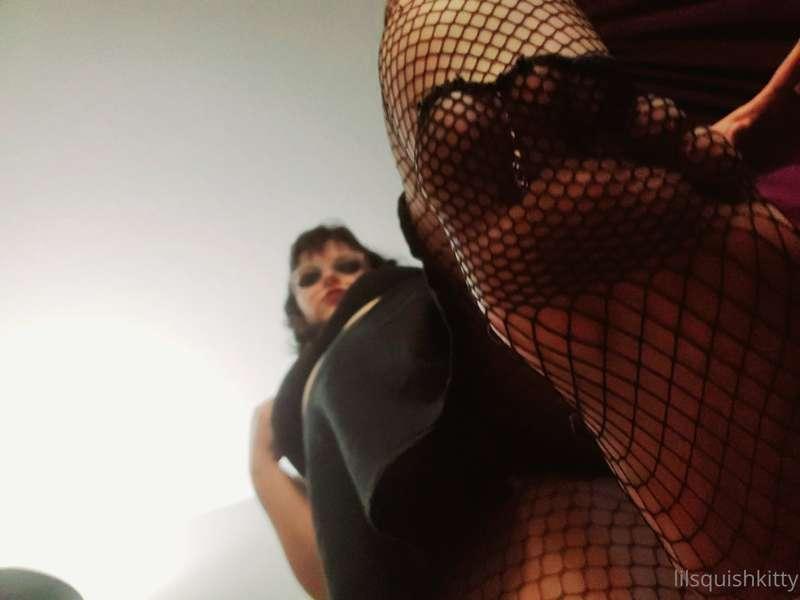Stepping on you with fishnet feeties
