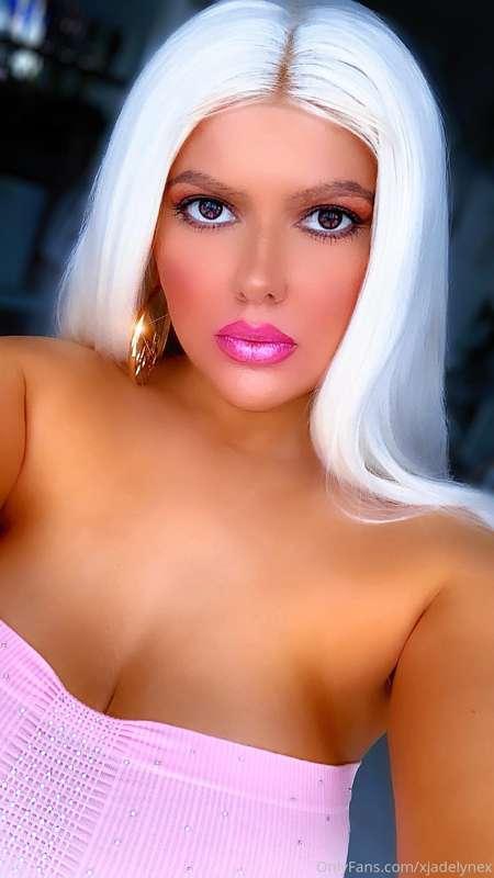 💗1 or 2👄??