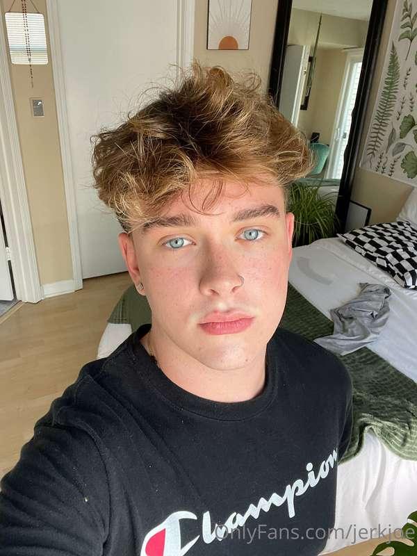 you like my shaved face baby?