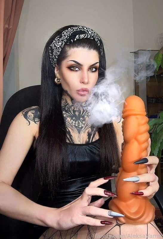 My movements became more and more gentle, oh!🔞🍆 , I see how your eyes are trembling, I want to feel maximum💦🔥 satisfaction from the fact that I gently begin to approach him🙊😏, do you want him to be as deep as possible?!🥰🤤




#fyp #alt #goth #tattoos #dildo #bigboobs #boobs  