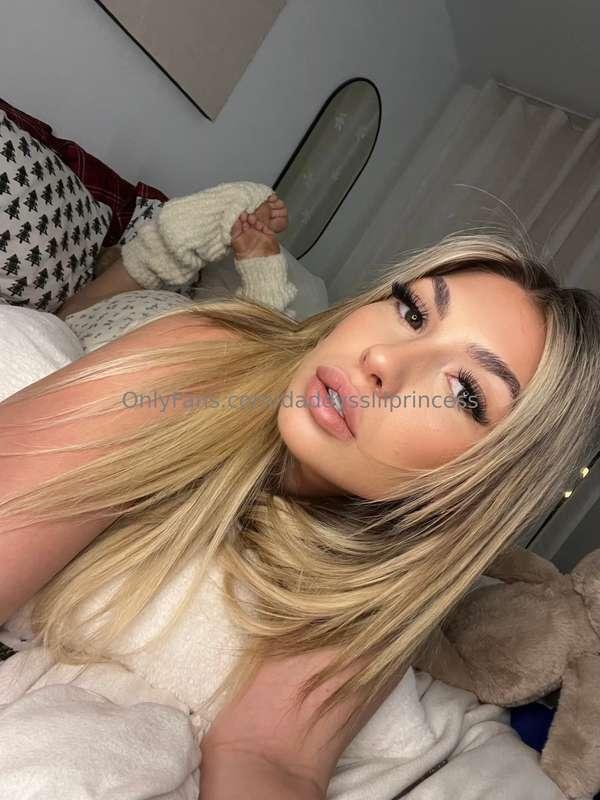 😘