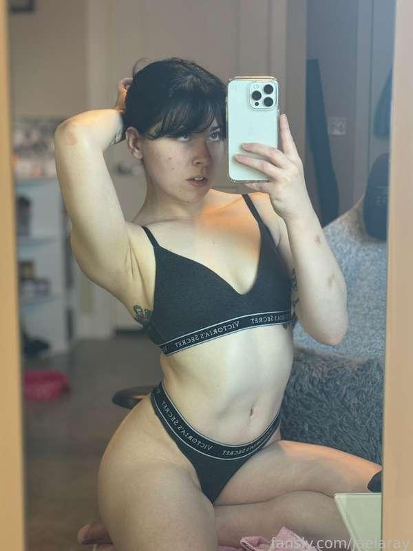 jaelaray image #0